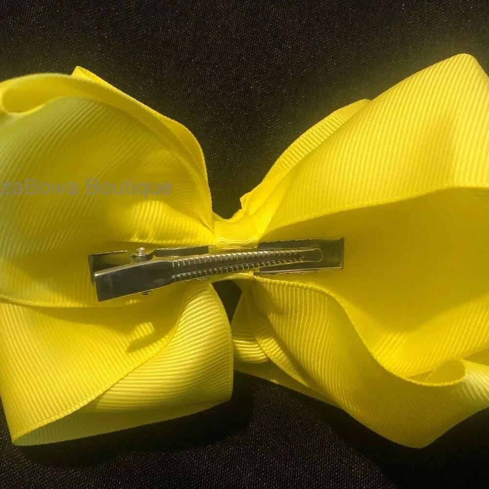 **** Lemon Yellow 6